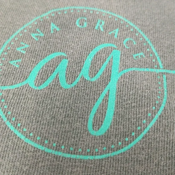 Anna Grace Outdoor Camping Themed Long Sleeve Green T-Shirt Size Medium - Picture 4 of 9